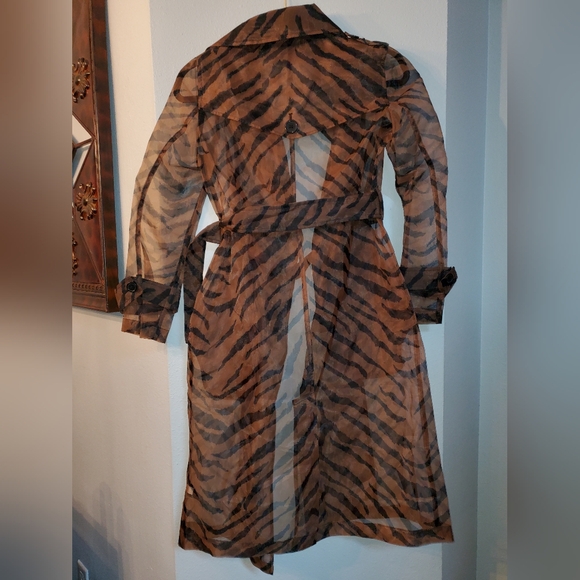 WHBM Tiger Print Organza Trench Coat - Picture 3 of 5